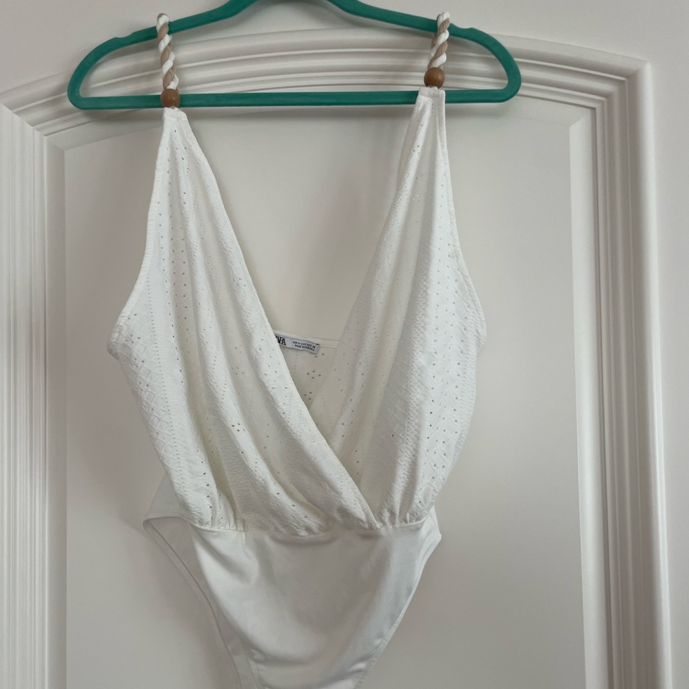 Zara White Deep V Wrap Bodysuit - Medium
